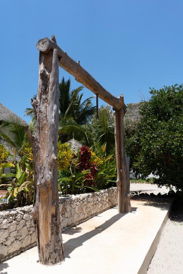 Kuwa Zanzibar Aparthotel Kiwengwa  Buitenkant foto