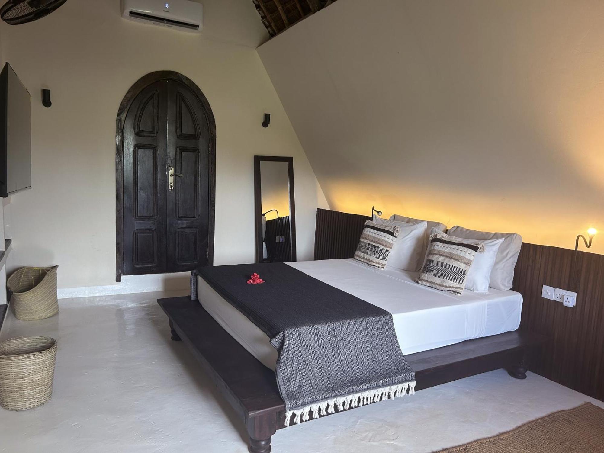 Kuwa Zanzibar Aparthotel Kiwengwa  Buitenkant foto