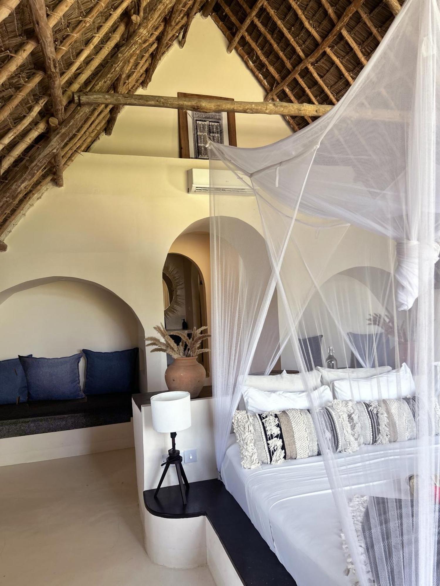 Kuwa Zanzibar Aparthotel Kiwengwa  Buitenkant foto