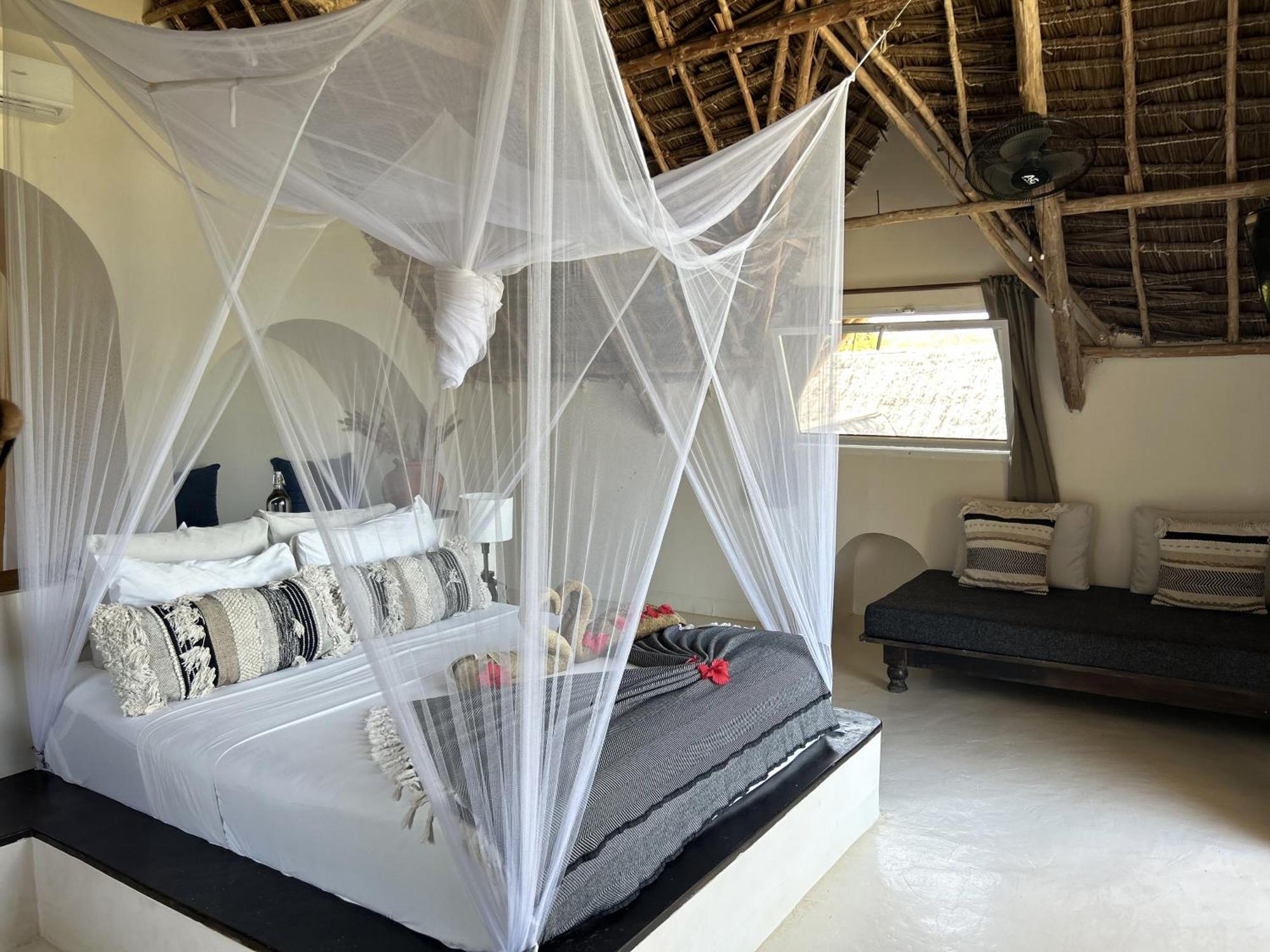 Kuwa Zanzibar Aparthotel Kiwengwa  Buitenkant foto